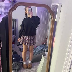 Meet your Posher, Izzy